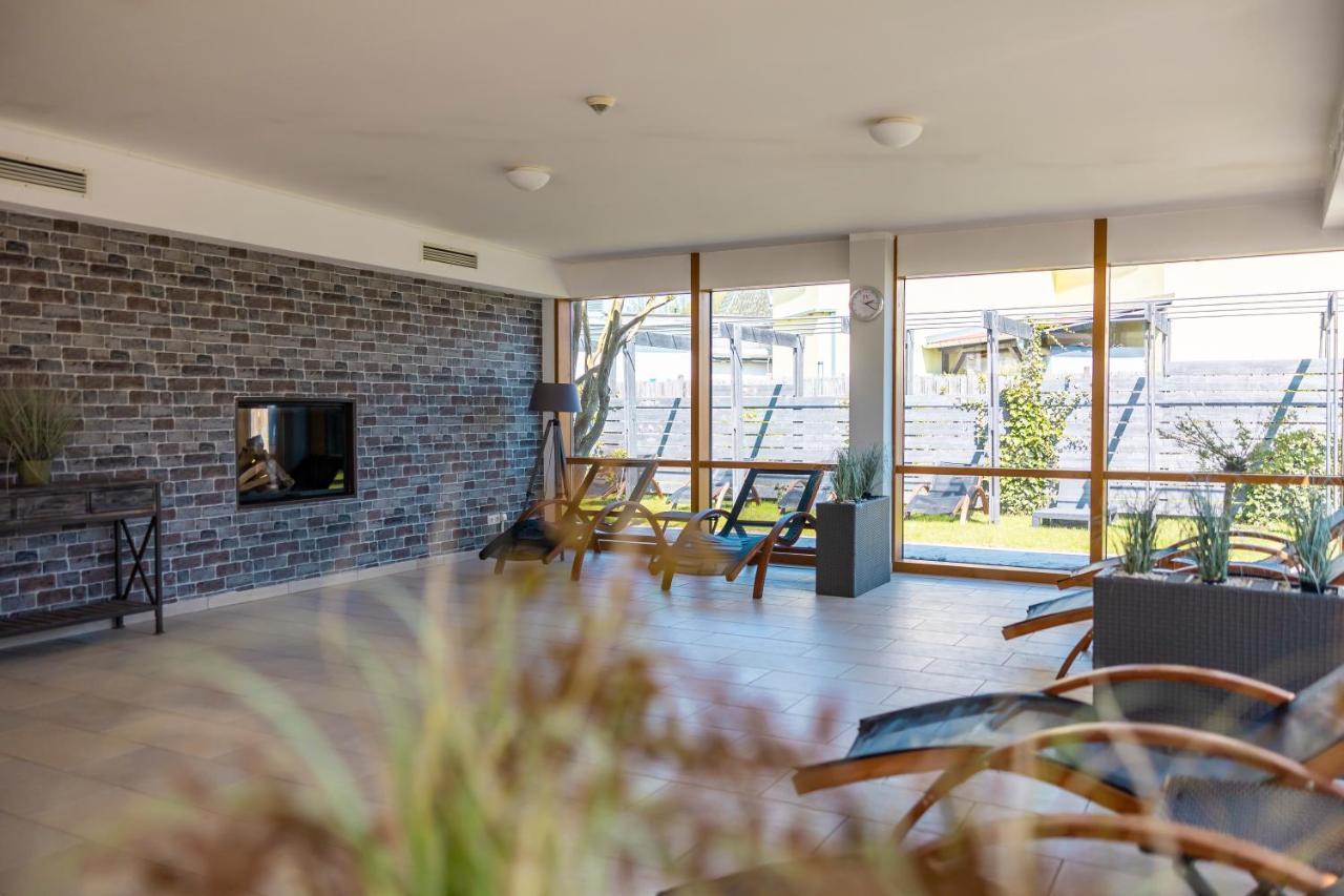 Resort Hotel IV Jahreszeiten Zingst Extérieur photo